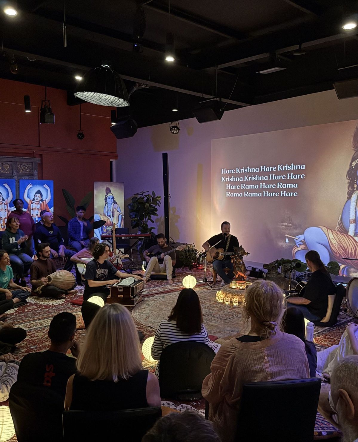 Devotees Gather for Special Kirtan Evening at ISKCON